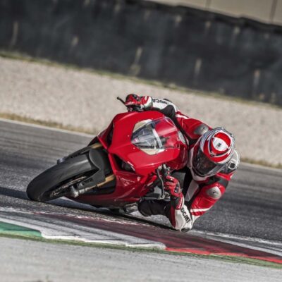 RIDING Coll35