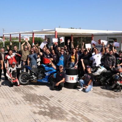 RIDING-coll34-1